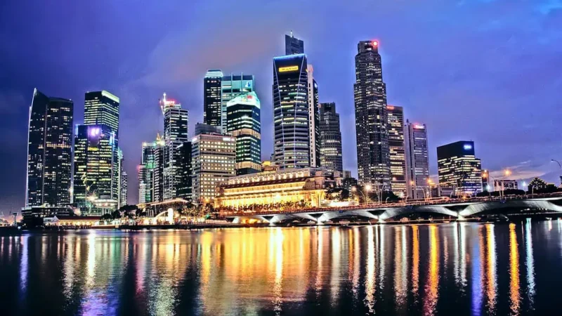 تكلفة السياحة في سنغافورة: تكاليف المعيشة والسفر (2024)