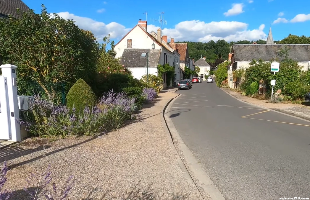 صورة لوادي اللوار من زيارتي لفرنسا